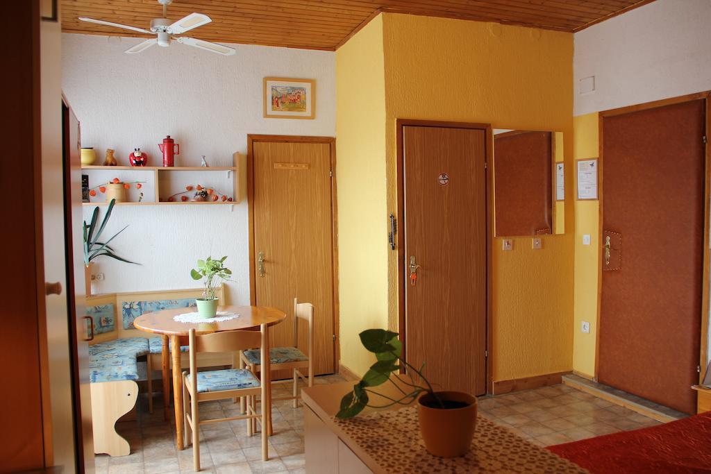 Mekina Guesthouse Maribor Quarto foto